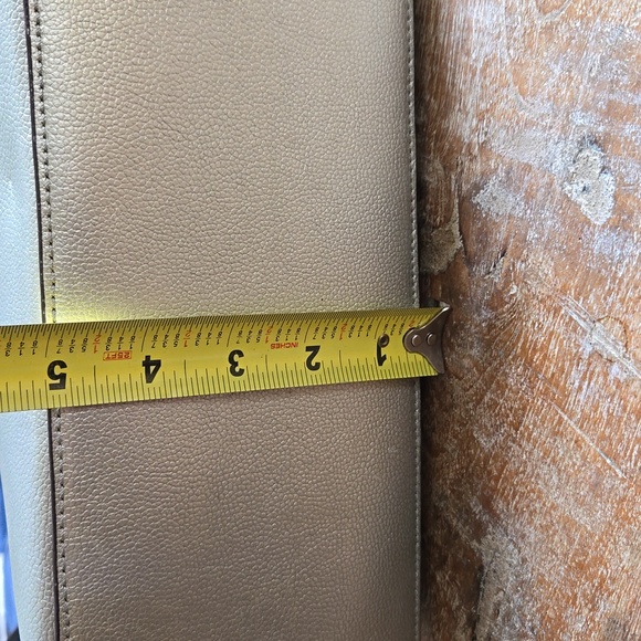 KATE SPADE EUC "Patterson Drive" Silver Dome Top Hand Satchel 11"x9"x5" - Picture 14 of 15